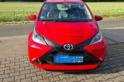 Toyota Aygo 109.000 km 5.899 &euro; Eschweiler 52249