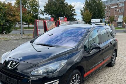 Peugeot 308 220.000 km 2.990 € Aachen 52068