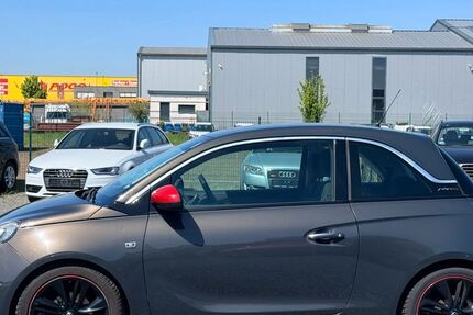 Opel Adam 145.000 km 4.400 &euro; Düren 52351