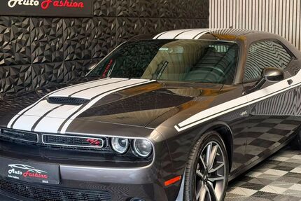 Dodge Challenger 14.800 km 39.950 &euro; Jülich 52428