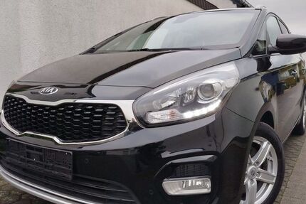 Kia Carens 135.000 km 7.490 € Düren 52353