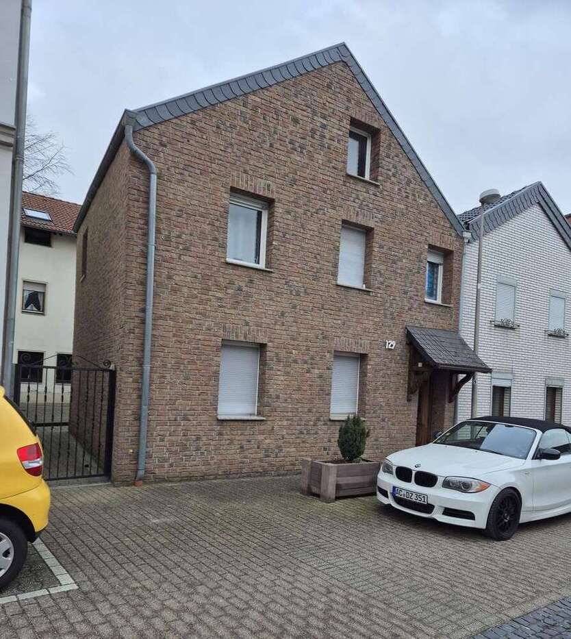 Haus zum Kaufen in Eschweiler 248.000 € 100.4 m²