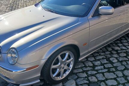 Jaguar S-Type 50.100 km 11.900 &euro; Aachen 52078