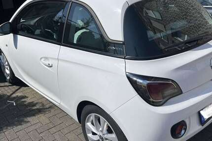 Opel Adam 120.500 km 4.999 &euro; Herzogenrath 52134