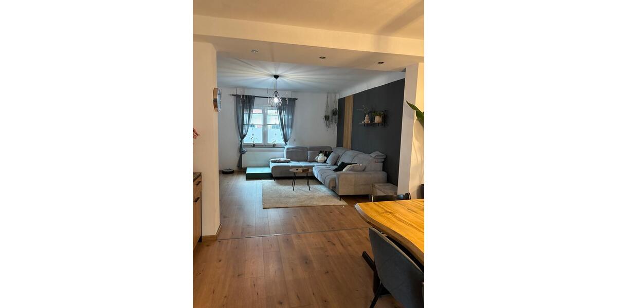 Reihenhaus Eschweiler - 5 Zimmer, 155 m&sup2;, 385.000&euro; | Angebot:26841237