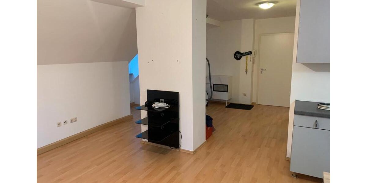 Dachgeschoßwohnung Roetgen - 2.5 Zimmer, 52 m&sup2;, 460&euro; | Angebot:26441284