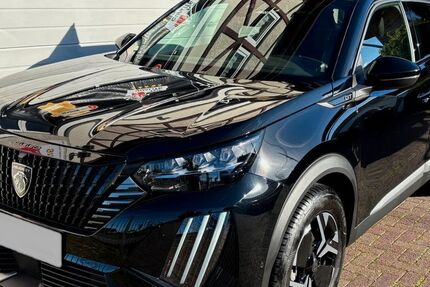 Peugeot 2008 13.072 km 24.490 € Nideggen 52385