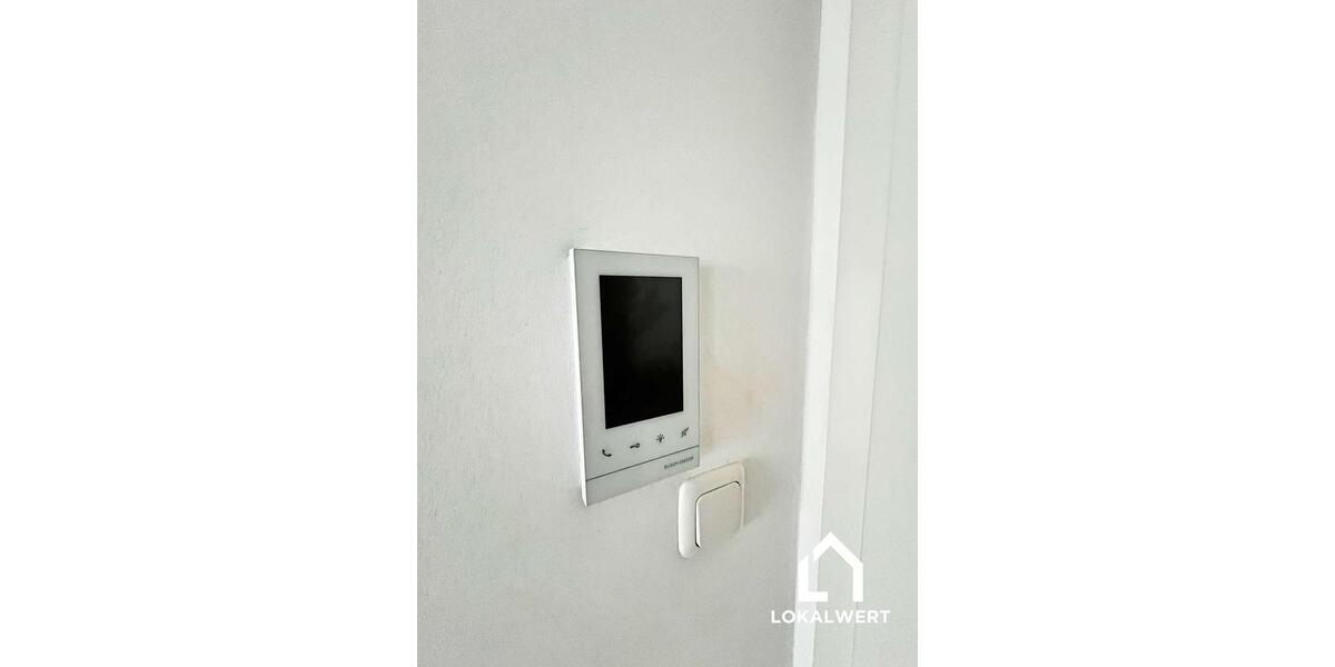 Exklusive 2,5-Zi. Wohnung mit Dachterrasse, Einbauküche & top Ausstattung in zentraler Lage 2.5 zimmer