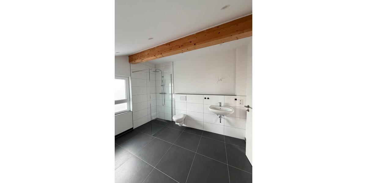 Dachgeschoßwohnung Linnich - 1.5 Zimmer, 60 m&sup2;, 750&euro; | Angebot:26131989