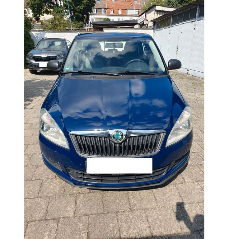 Skoda Fabia 143.000 km 2.700 € Düren 52349