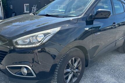 Hyundai ix35 198.000 km 7.190 € Düren 52351