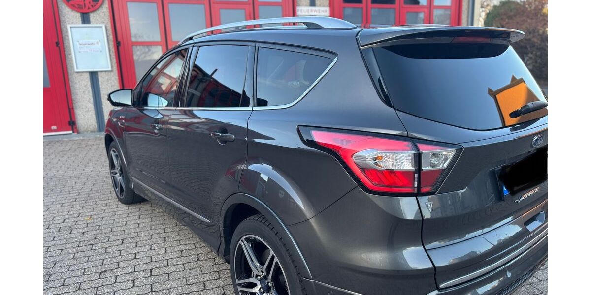 Ford Kuga 119.611 km 11.950 &euro; Übach Palenberg 52531