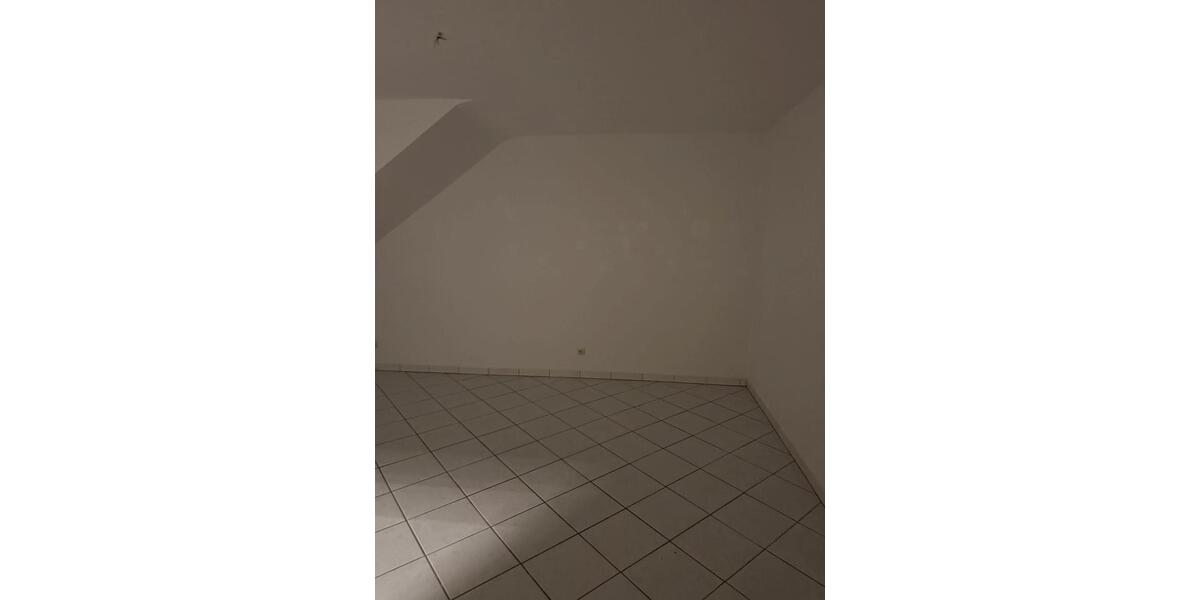 Dachgeschoßwohnung Aachen Eilendorf - 2 Zimmer, 55 m&sup2;, 615&euro; | Angebot:26444560