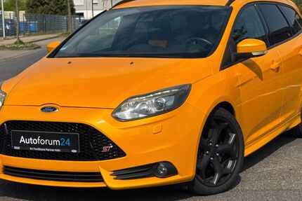 Ford Focus 162.000 km 8.999 &euro; Jülich 52428