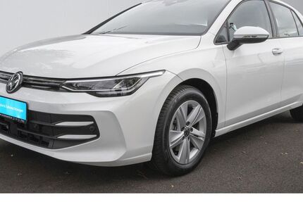 VW Golf 3.429 km 26.930 € Geilenkirchen 52511