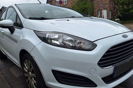 Ford Fiesta 197.000 km 2.100 &euro; Aachen 52076