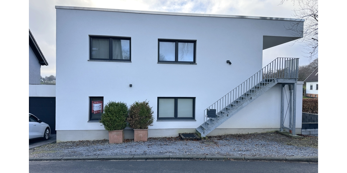 JÄSCHKE - Modernes Zweifamilienhaus mit hochwertiger Ausstattung 6 zimmer