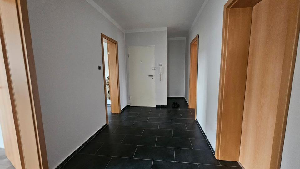 Erdgeschoßwohnung Düren - 3 Zimmer, 81 m&sup2;, 210.000&euro; | Angebot:26876153