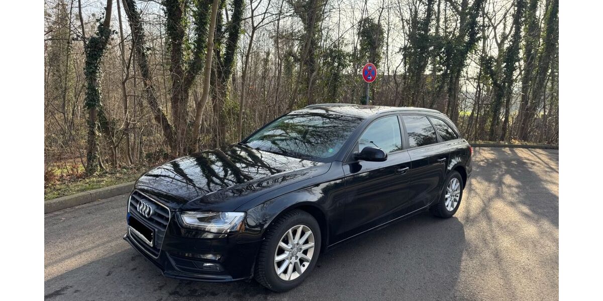 Audi A4 187.000 km 9.499 &euro; Düren 52355