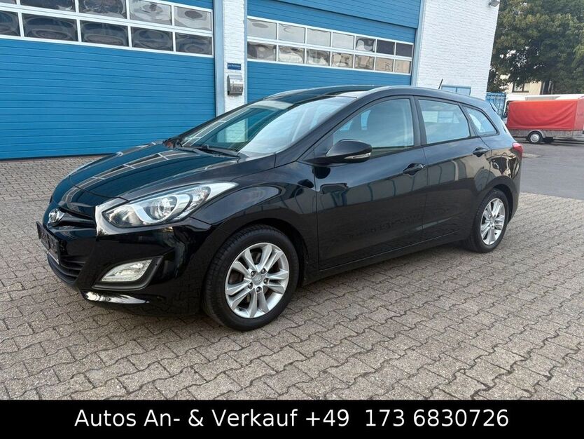 Hyundai i30 102.000 km 8.500 € Aachen 52068