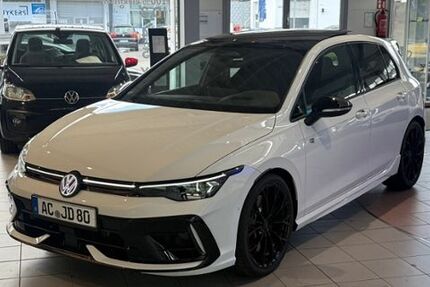 VW Golf 9.900 km 54.889 &euro; Baesweiler 52499