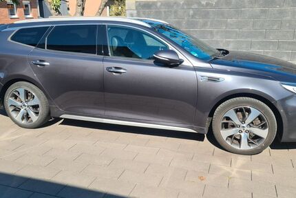 Kia Optima 131.500 km 14.500 € Aldenhoven 52457