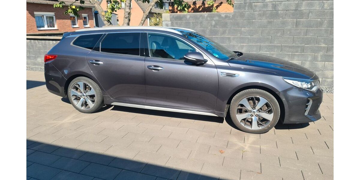 Kia Optima 131.500 km 14.500 € Aldenhoven 52457