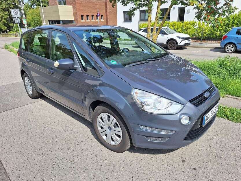 S-Max