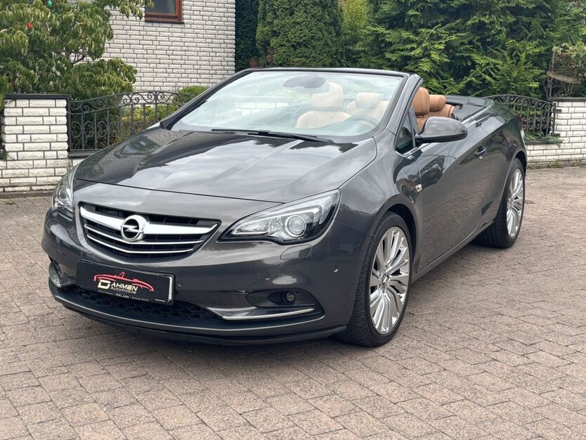 Opel Cascada 132.000 km 11.700 € Niederzier-Selhausen 52382