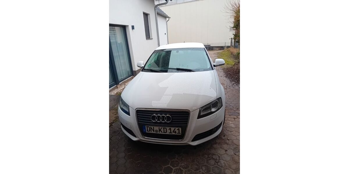 Audi A3 327.114 km 2.700 &euro; Düren 52355