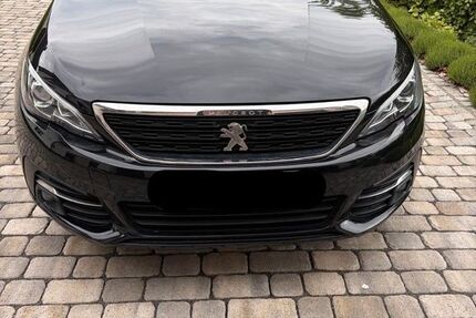 Peugeot 308 86.000 km 9.900 &euro; Nideggen 52385