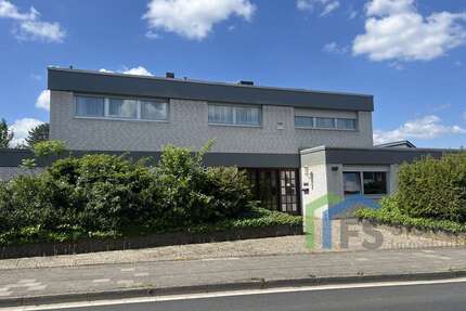 Haus Düren Rölsdorf - 7 Zimmer, 300 m&sup2;, 750.000&euro; | Angebot:27228809