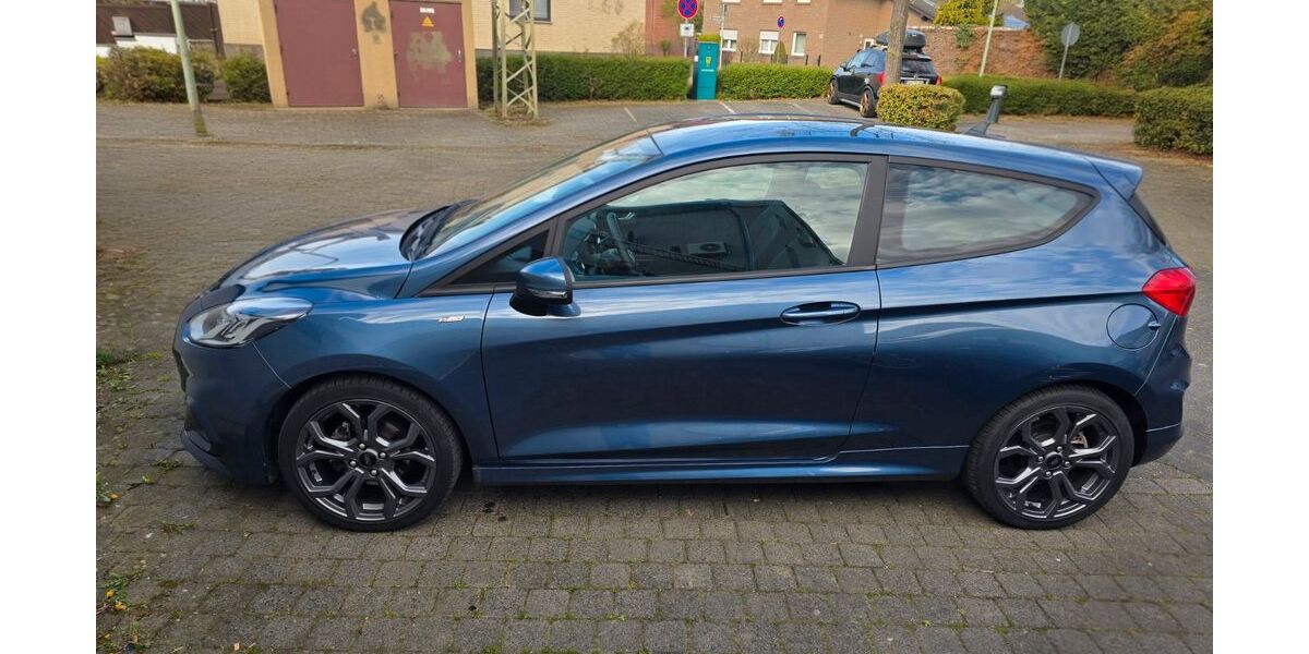 Ford Fiesta 55.000 km 13.500 &euro; Niederzier 52382