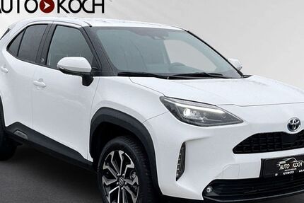 Toyota Yaris Cross 4.361 km 25.390 &euro; Eschweiler 52249