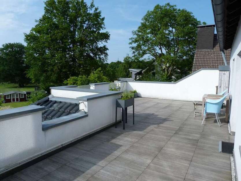 Wohnung zum Mieten in Aachen 1.089 € 99 m²