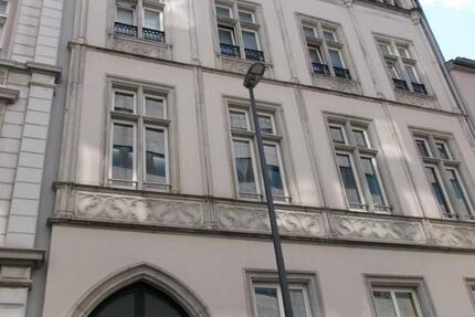 Lichtdurchflutete Maisonette Wohnung nähe Theaterplatz 2 zimmer