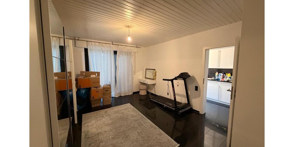 Erdgeschoßwohnung Stolberg (Rheinland) - 4 Zimmer, 105 m&sup2;, 1.350&euro; | Angebot:26207909