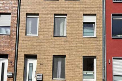 Haus Würselen - 9 Zimmer, 168 m&sup2;, 380.000&euro; | Angebot:25755265