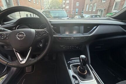 Opel Insignia 97.800 km 16.000 &euro; Aachen 52066