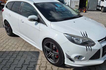 Ford Focus 219.000 km 2.990 &euro; Düren 52351