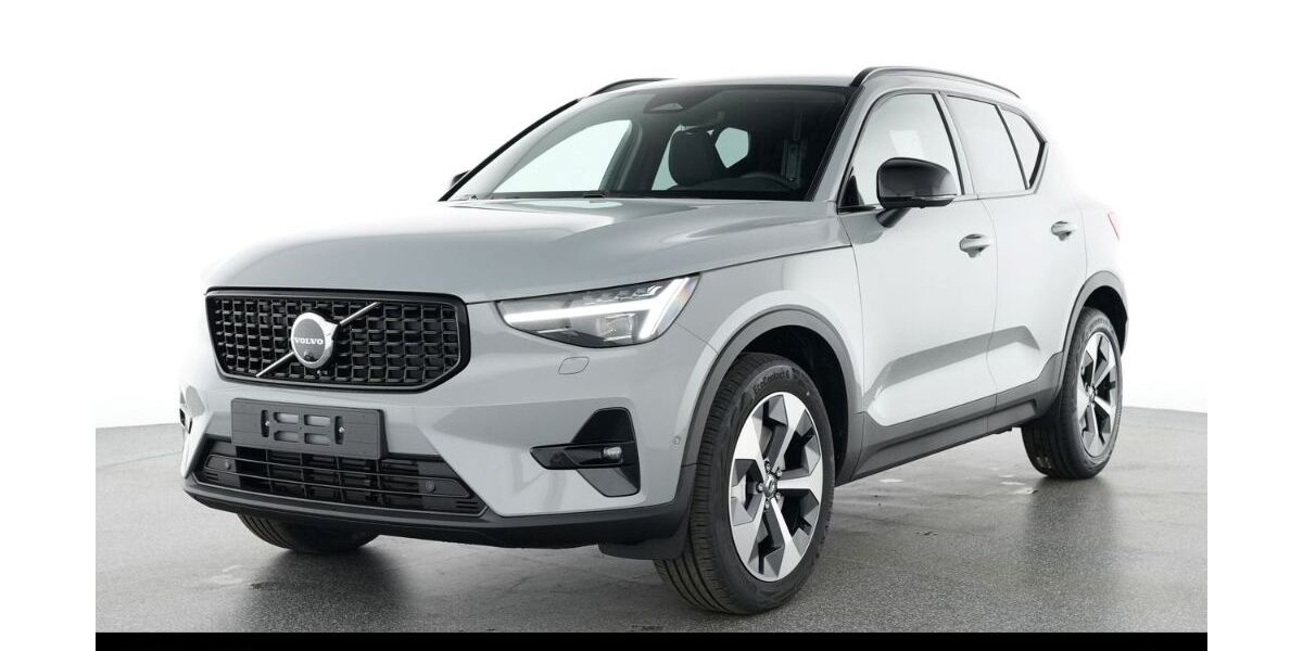 Volvo XC40 23.688 km 33.880 &euro; Aachen 52078
