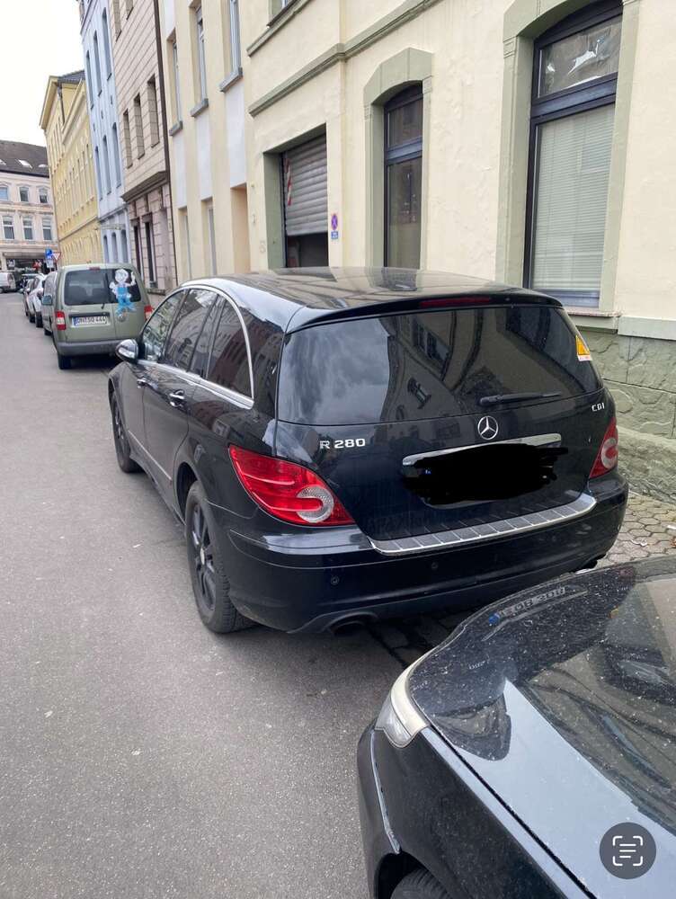 R 280
