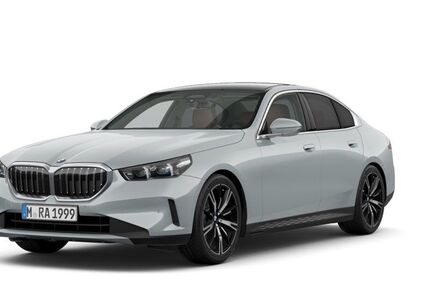 BMW 520 8.002 km 56.900 € Aachen 52078