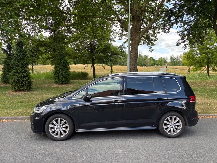 VW Touran 162.000 km 16.000 € Aachen 52064