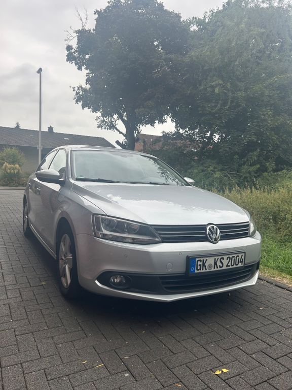 VW Jetta 138.000 km 6.750 € Heinsberg 52525