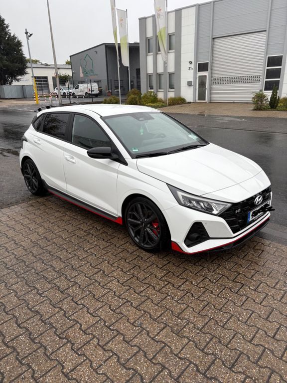 Hyundai i20 32.000 km 25.000 € Düren 52349