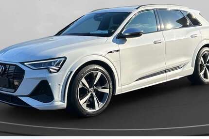 Audi e-tron 55.845 km 39.990 € Aachen 52068