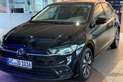 VW Polo 6.000 km 20.989 &euro; Baesweiler 52499