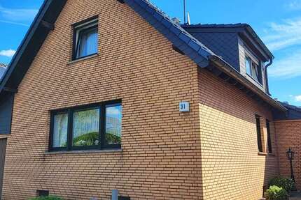 Haus zum Kaufen in Hückelhoven 369.000 € 167 m²