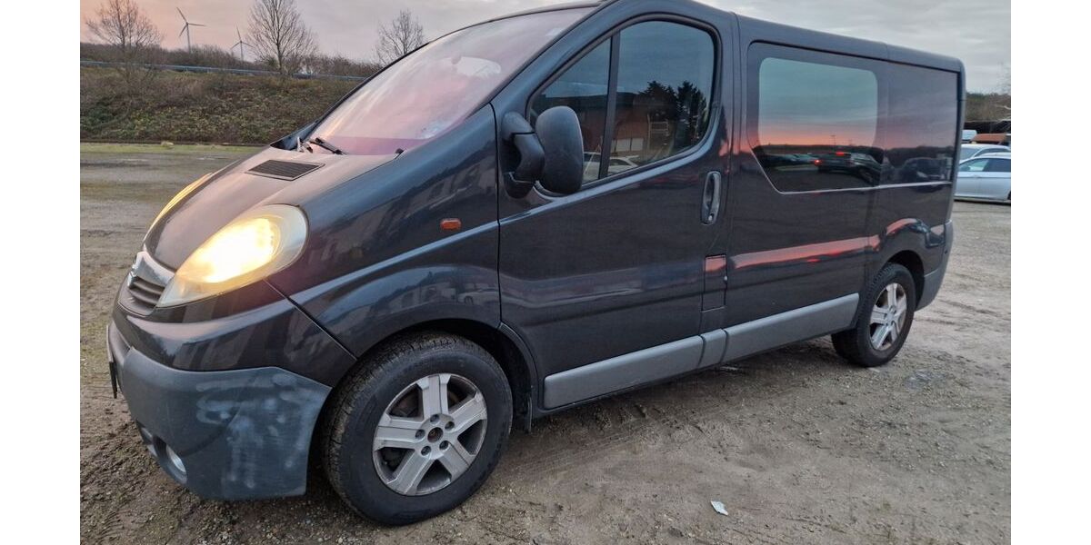 Opel Vivaro 222.000 km 6.600 &euro; Eschweiler 52249